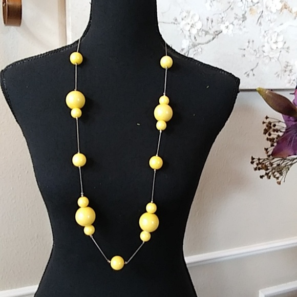 Silver And Yellow Stament Necklace And  Vibrant Yellow Tassel earrings Hoops - Picture 10 of 17